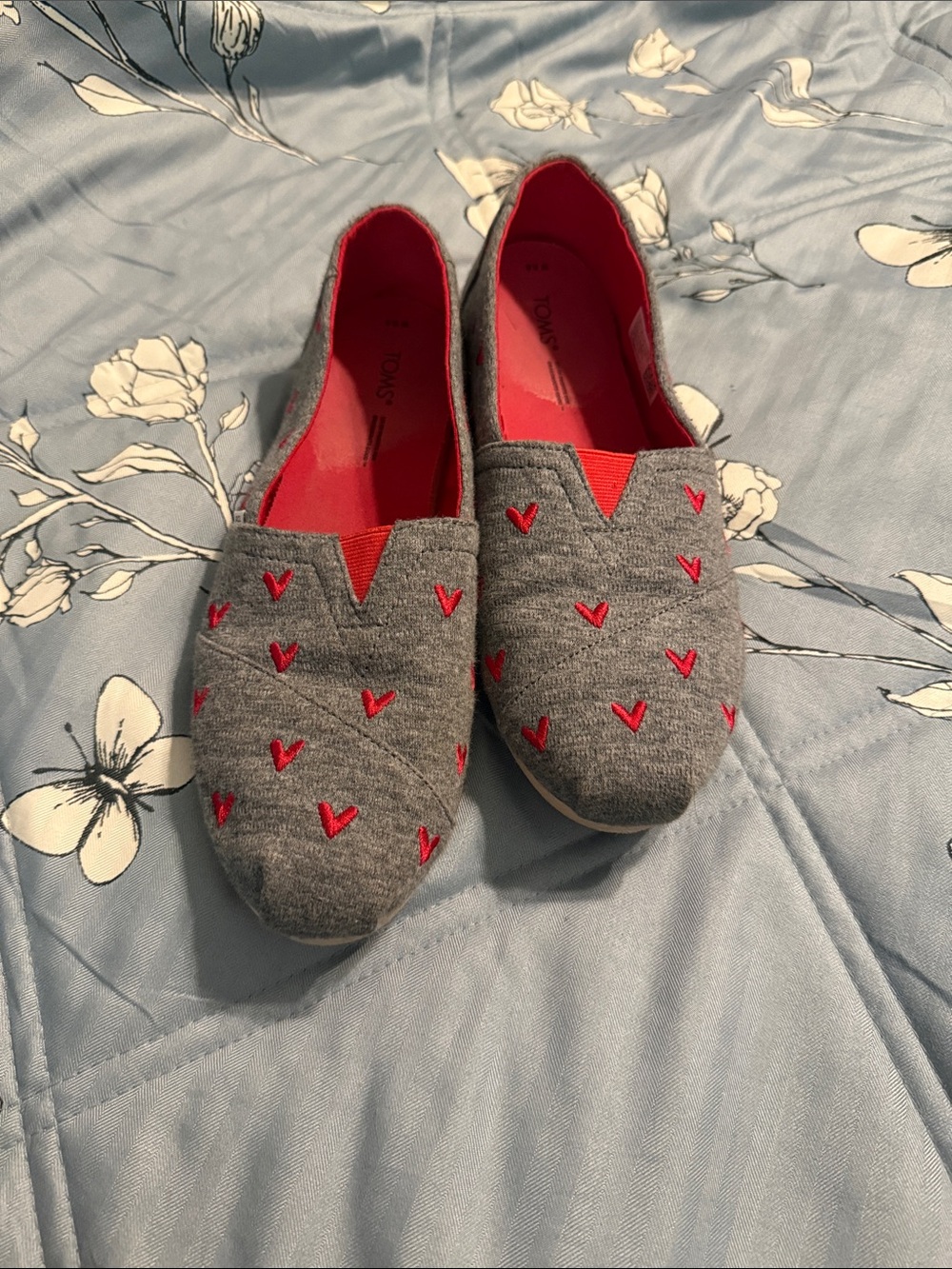 Toms Gray Slip-On Flats with red Heart Accents